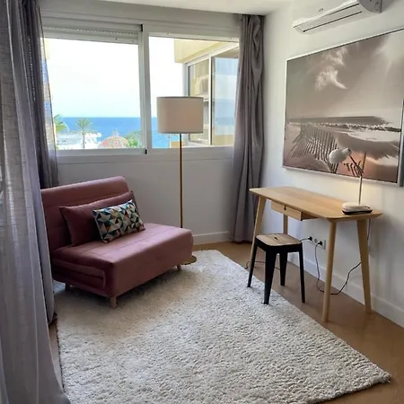 Apartment Duplex Con Encanto En Paseo Maritimo De