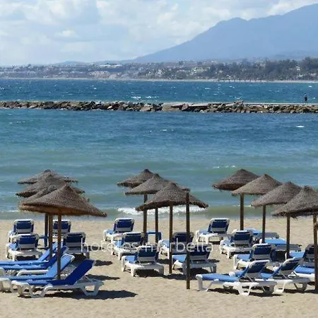 Duplex Con Encanto En Paseo Maritimo De Apartment Marbella