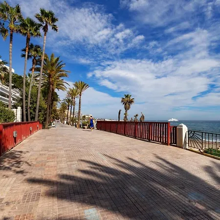 Duplex Con Encanto En Paseo Maritimo De *